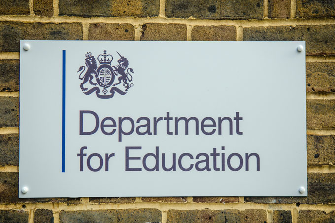 Spectacular disconnections 2022: from Partygate to the Schools White Paper